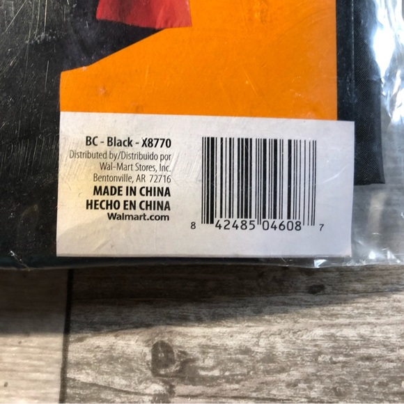 Halloween Reversible Cape Wal-Mart New One Size Black & Red 48"x22" - Picture 3 of 15